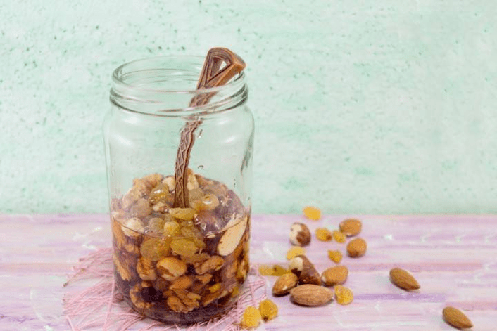 walnuts with honey for the power