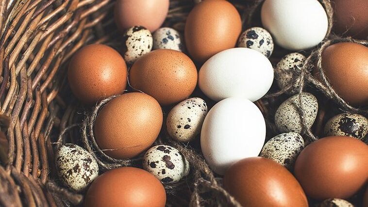 Quail and chicken eggs should be added to a male's diet to maintain vigor. 