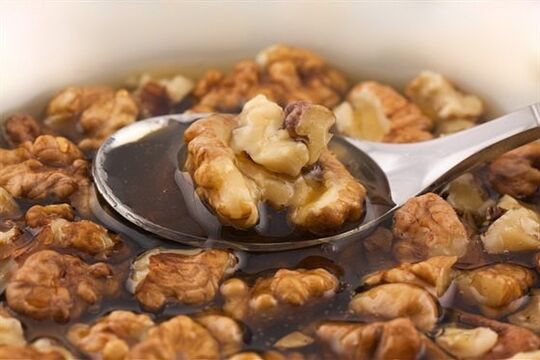 walnuts with honey to increase activity